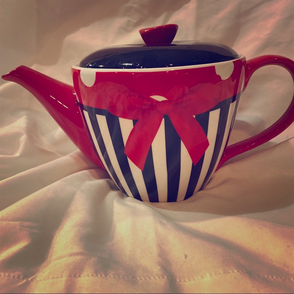 TEA POT by Jameson & Tailor NWT